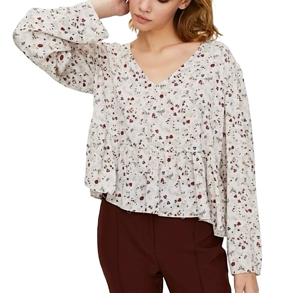 Aritzia Little Moon Floral Campari‎ Blouse